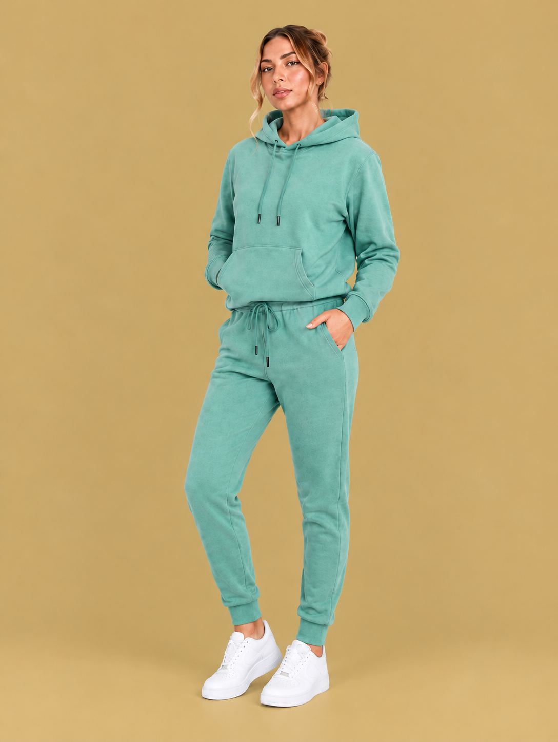 Women’s Premium Pullover Hoodie & Jogger Tracksuit